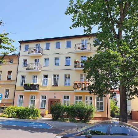Apartament Pacific 2 Rooms / Pokoje 斯维诺乌伊希切 外观 照片